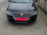 Volkswagen Passat foto 1