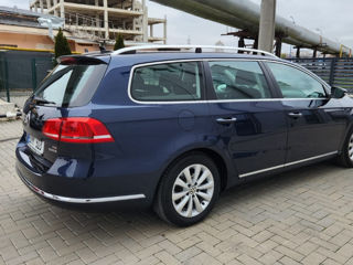 Volkswagen Passat foto 3