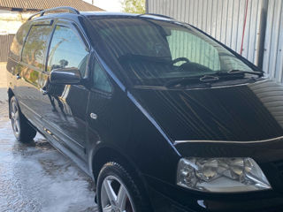 Volkswagen Sharan foto 4