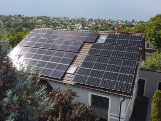 Panouri solare la cheie. Fotovoltaice/ Солнечные панели под ключ, солнечное оборудование. foto 1
