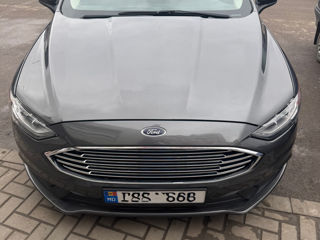 Ford Fusion foto 3