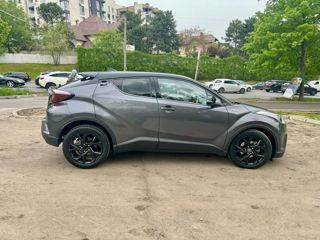 Toyota C-HR foto 6