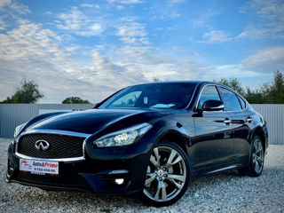 Infiniti Q70 foto 1