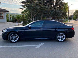 BMW 5 Series foto 3