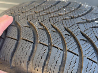 R17 215/60 Michelin 4buc foto 3