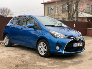 Toyota Yaris foto 3