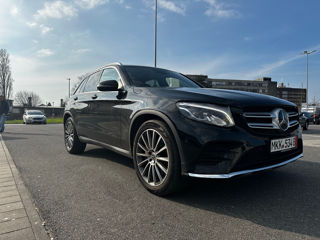 Mercedes GLC foto 9