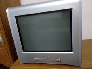 Маленький телевизор Sony, б/у, 14".