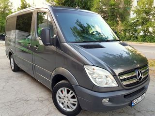 Mercedes Sprinter 6 locuri foto 1