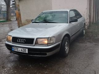 Audi 100 foto 2