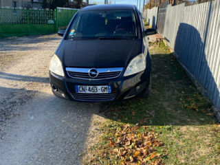 Opel Zafira foto 3