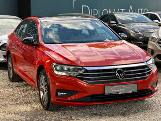 Volkswagen Jetta foto 4