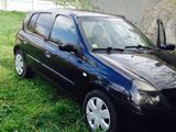 Renault Clio foto 1