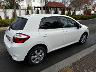 Toyota Auris foto 6