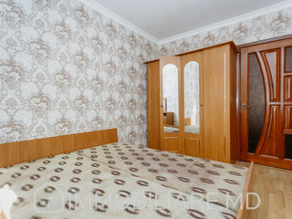 Apartament cu 2 camere, 55 m², Botanica, Chișinău foto 3