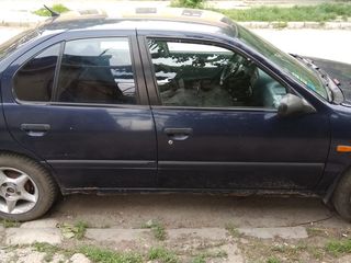 Nissan Primera foto 2