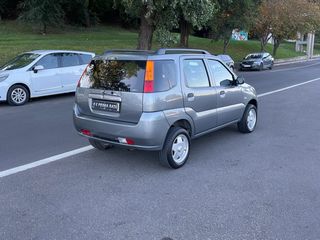 Subaru Justy foto 6