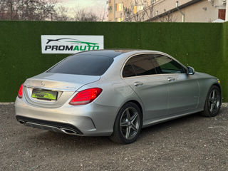 Mercedes C-Class foto 4