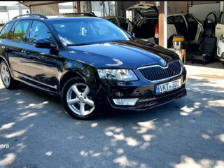 Skoda Octavia foto 2