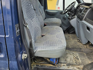 Ford Transit 2.2  85 cai foto 5