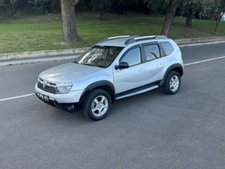 Dacia Duster foto 1