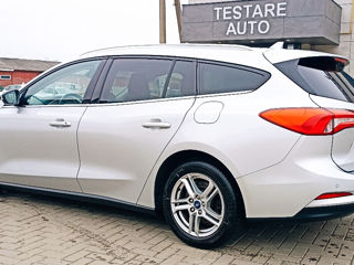 Ford Focus foto 5