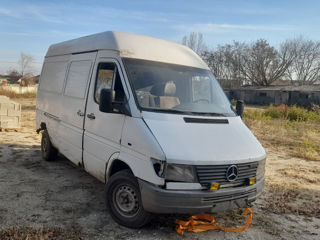 Mercedes Sprinter foto 2