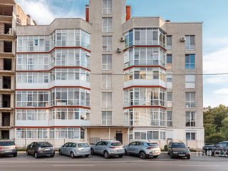 3-х комнатная квартира, 79 м², Чокана, Кишинёв