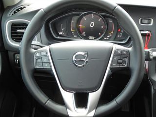 Volvo V40 foto 7