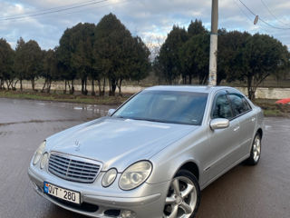 Mercedes E-Class foto 3