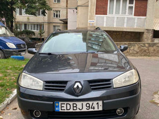 Renault Megane foto 1