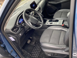 Ford Kuga foto 4