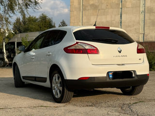 Renault Megane foto 3