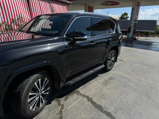 Lexus LX Series foto 3