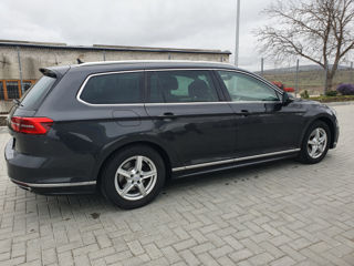 Volkswagen Passat foto 4