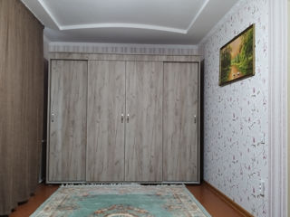 Apartament cu 2 camere, 62 m², Centru, Florești