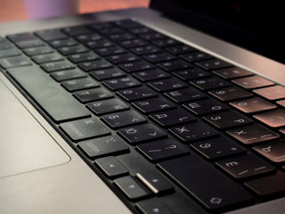 Ноутбук 16,2" Apple MacBook Pro 16 A2485, Space Gray foto 5