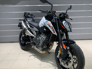 KTM 790 DUKE MY23 foto 3