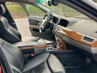 BMW 7 Series foto 7