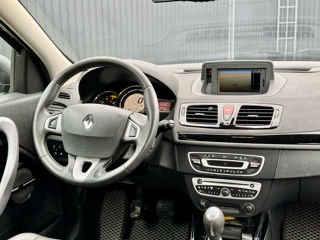 Renault Megane фото 4