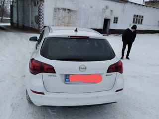 Opel Astra foto 2