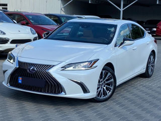 Lexus ES Series