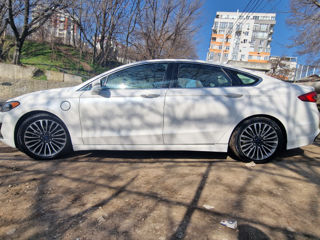 Ford Fusion foto 3