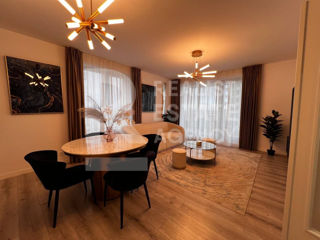 Vânzare, apartament cu 2 camere, bd. Tomis, Constanța foto 2