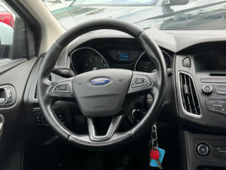 Ford Focus foto 11