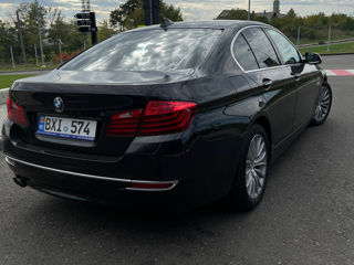 BMW 5 Series foto 3