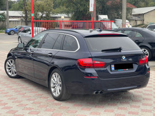 BMW 5 Series foto 3