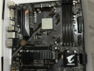 Aorus B450m și procesor