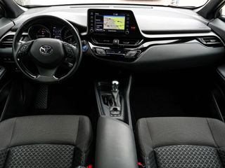 Toyota C-HR foto 7