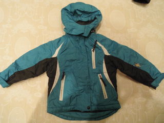 Куртки б/у на разный возраст - 100 - 300L комбинезон зимний 1-2 года - 200L foto 2